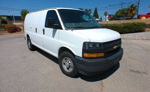 2019 Chevrolet Express 2500
