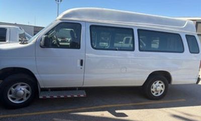 2015 Ford E-Series Chassis Series E 350