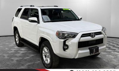 2023 Toyota 4RUNNER SR5 Prem