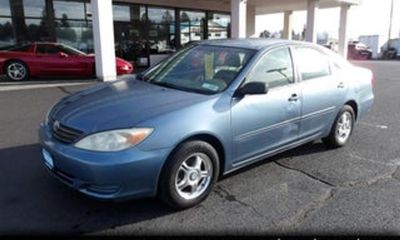 2004 Toyota Camry LE