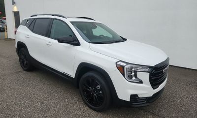 2022 GMC Terrain SLE
