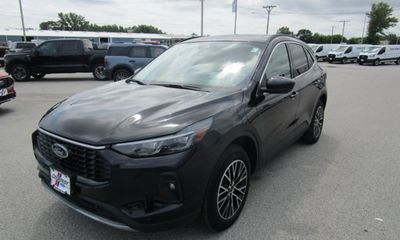 2024 Ford Escape Phev