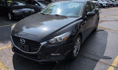 2018 Mazda MAZDA3 Touring