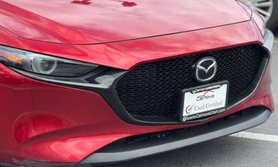 2019 Mazda MAZDA3 With Premium