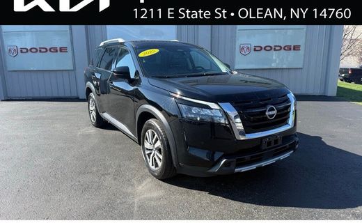2025 Nissan Pathfinder SL