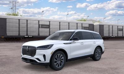 2026 Lincoln Aviator Base