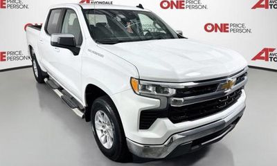 2024 Chevrolet Silverado LT