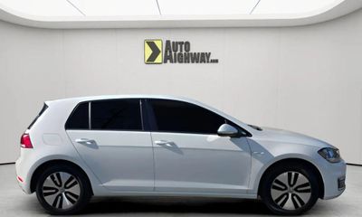 2019 Volkswagen E-Golf SE
