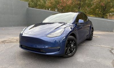 2020 Tesla Model Y Long Range