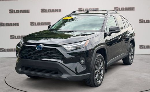 2024 Toyota RAV4 XLE Premium