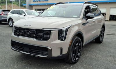 2025 Kia Sorento EX X Line