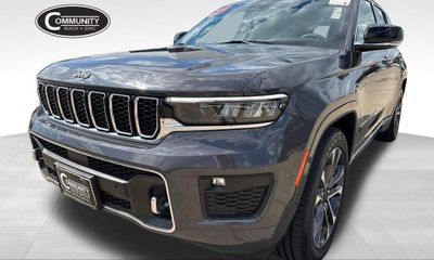 2023 Jeep Grand Cherokee Overland