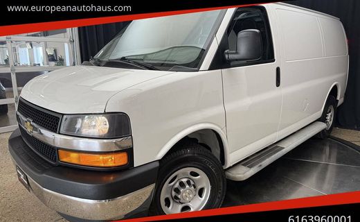 2022 Chevrolet Express Cargo