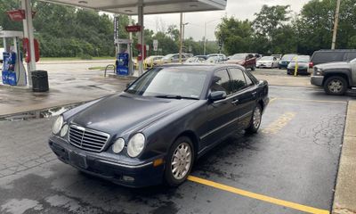 2002 Mercedes-Benz E-Class E320 4 Matic