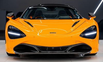 2020 McLaren 720S Base