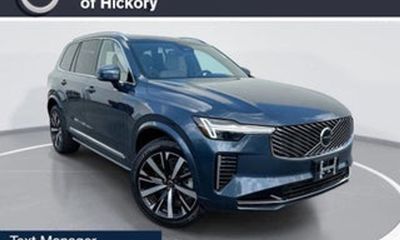 2026 Volvo XC90 Plus Bright