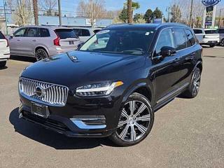 2025 Volvo XC90 Ultra Bright