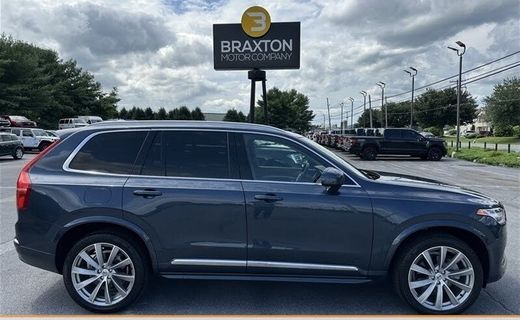 2023 Volvo XC90 Plus Bright