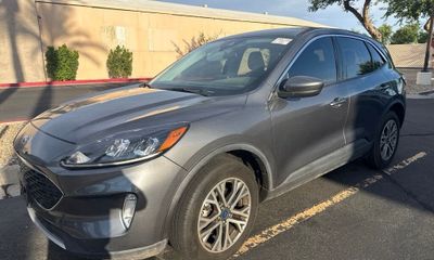 2022 Ford Escape SEL