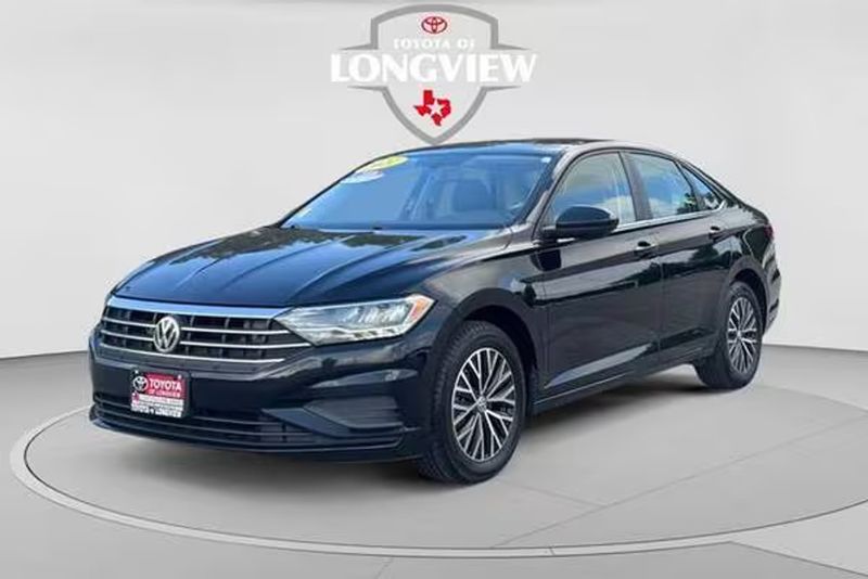 2021 Volkswagen Jetta — a typically priced live listing