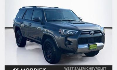 2023 Toyota 4RUNNER TRD Offroad Prem