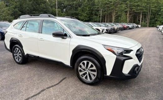 2025 Subaru Outback Base