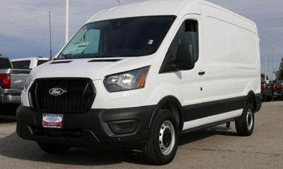 2026 Ford Transit Medium Roof