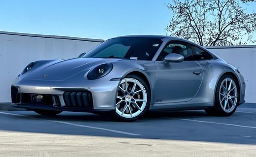 2025 Porsche 911