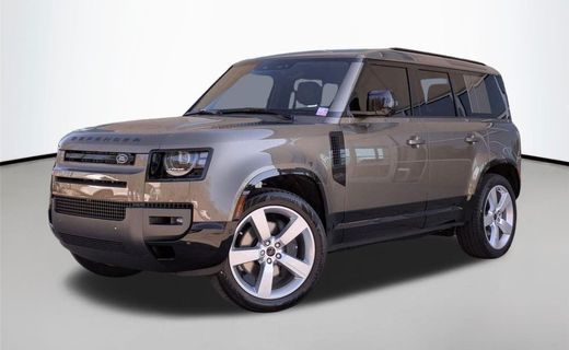 2026 Land Rover Defender 110 SE