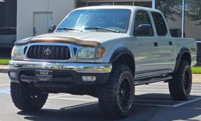 2003 Toyota Tacoma Deluxe