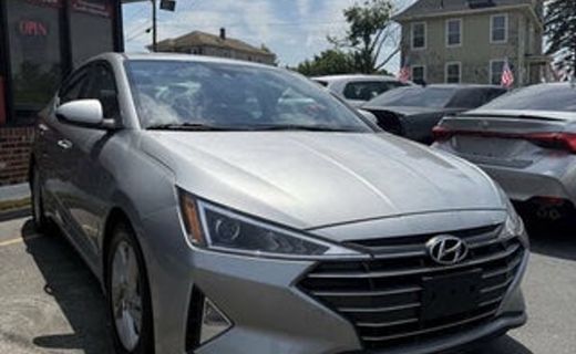 2020 Hyundai Elantra SE