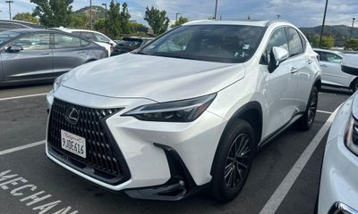2024 Lexus NX 350H Premium