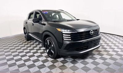 2025 Nissan Kicks MPV SR