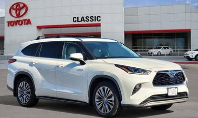 2021 Toyota Highlander Platinum