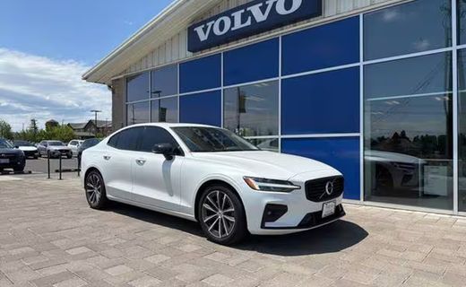 2022 Volvo S60