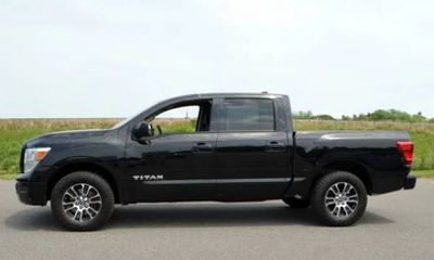 2023 Nissan Titan