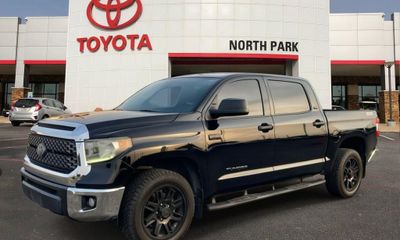 2021 Toyota Tundra SR5 Grade