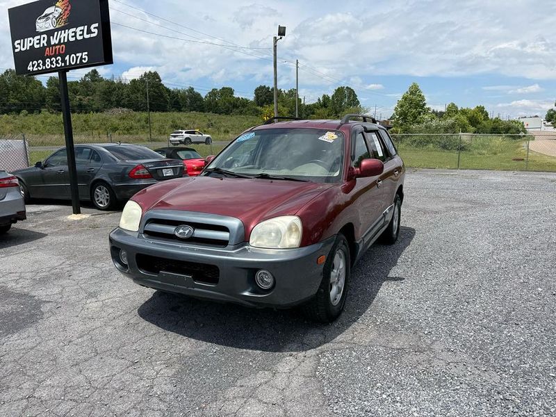 2005 Hyundai Santa FE — a typically priced live listing