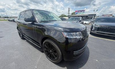 2024 Land Rover Range Autobiography
