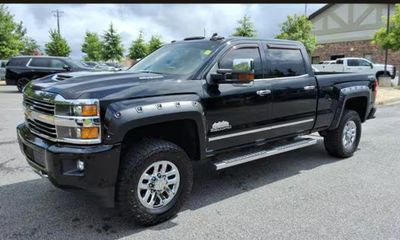 2017 Chevrolet Silverado High Country
