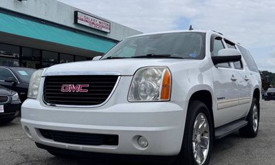 2010 GMC Yukon XL SLT1
