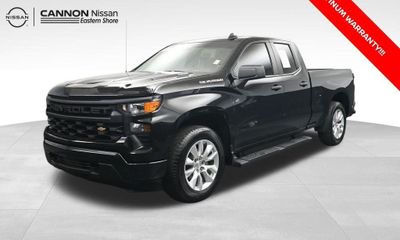 2025 Chevrolet Silverado Custom