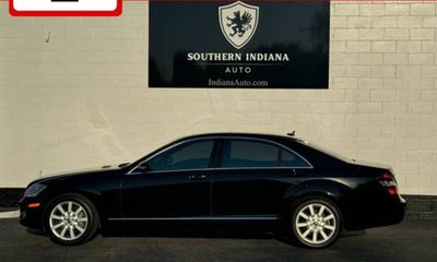 2008 Mercedes-Benz S-Class S550 4 Matic