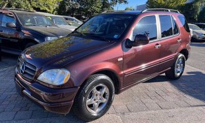 2001 Mercedes-Benz M-Class ML320