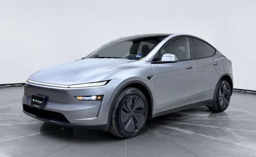 2026 Tesla Model Y Long Range