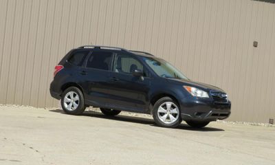 2015 Subaru Forester Premium Moonroof EyeSight