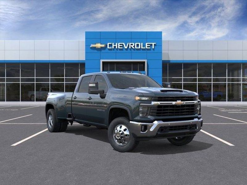 2026 Chevrolet Silverado 3500 — a typically priced live listing