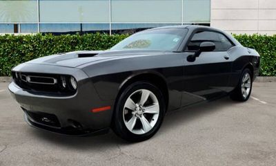 2020 Dodge Challenger SXT