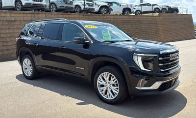 2024 GMC Acadia Uplevel