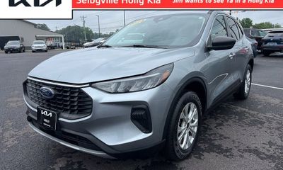 2024 Ford Escape Active